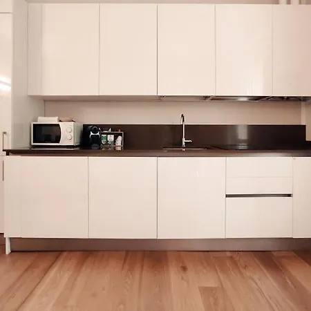 Artist's House ✱✱✱✱✱ 1k_home * ורונה